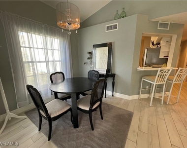 1130 Partridge Circle - Photo Thumbnail 10