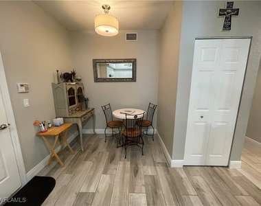 1130 Partridge Circle - Photo Thumbnail 6