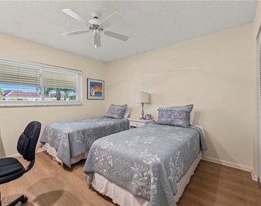 1055 Forest Lakes Drive - Photo Thumbnail 15