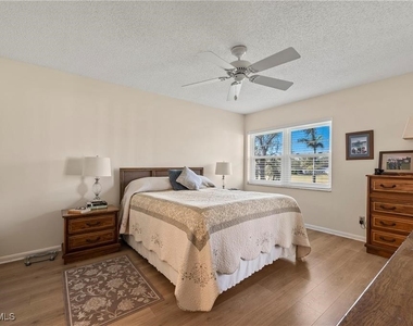 1055 Forest Lakes Drive - Photo Thumbnail 10