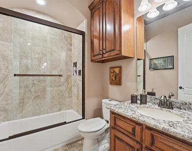 19623 Fairway Island Drive - Photo Thumbnail 15