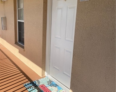 9640 Victoria Lane - Photo Thumbnail 20