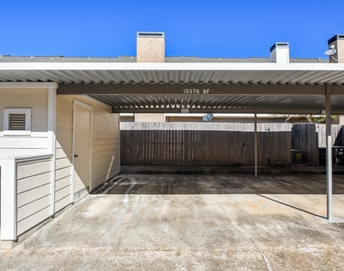 10378 Briar Forest Drive - Photo Thumbnail 7