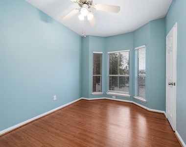 1330 Old Spanish Trail - Photo Thumbnail 9