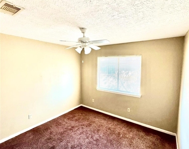 5668 Birchmont Drive - Photo Thumbnail 6