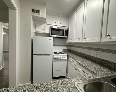 3400 Timmons Lane - Photo Thumbnail 13
