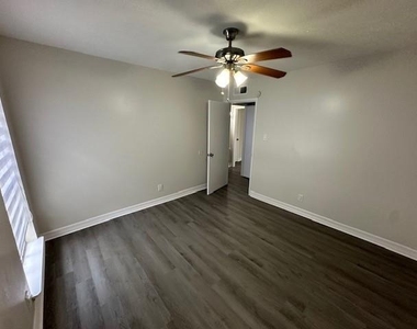 3400 Timmons Lane - Photo Thumbnail 4