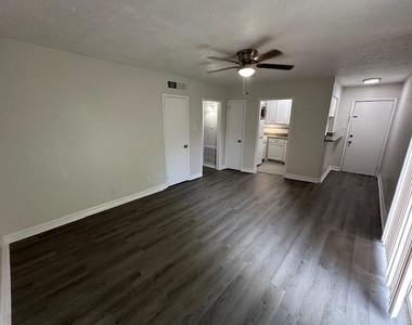 3400 Timmons Lane - Photo Thumbnail 18