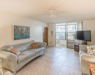 2700 N Highway A1a - Photo Thumbnail 4