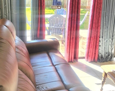 1327 Cherry Hills Road Ne - Photo Thumbnail 16