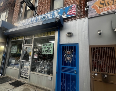 Fulton Street - Photo Thumbnail 8