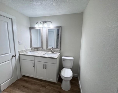 4406 Helen Street - Photo Thumbnail 15