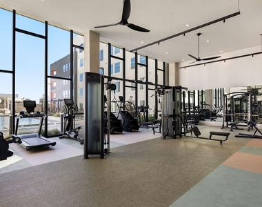 3001 W 11th Street - Photo Thumbnail 17