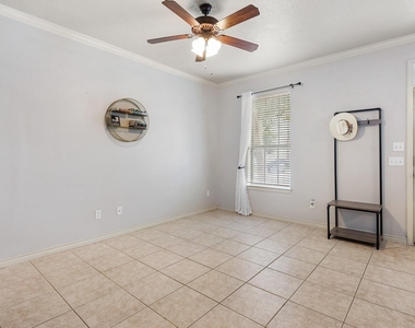 400 Forest Drive - Photo Thumbnail 4