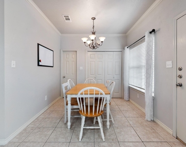 400 Forest Drive - Photo Thumbnail 13