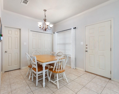400 Forest Drive - Photo Thumbnail 12