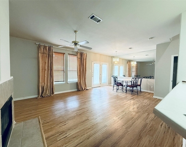 2100 Pipers Field Drive - Photo Thumbnail 3