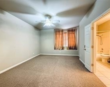 2100 Pipers Field Drive - Photo Thumbnail 25