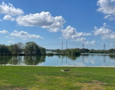 18800 Egret Bay Boulevard - Photo Thumbnail 15