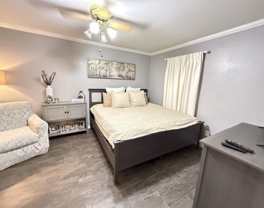 18800 Egret Bay Boulevard - Photo Thumbnail 1