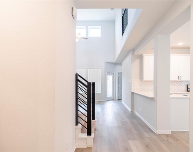 208 Cambria Green Lane - Photo Thumbnail 26