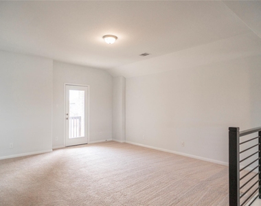 208 Cambria Green Lane - Photo Thumbnail 22