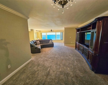 6020 Shore Boulevard S - Photo Thumbnail 7