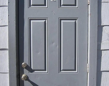 28 N Grosse Avenue - Photo Thumbnail 7