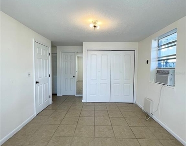 2916 North 16th Street - Photo Thumbnail 9