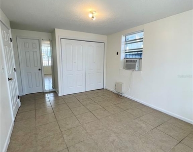 2916 North 16th Street - Photo Thumbnail 10