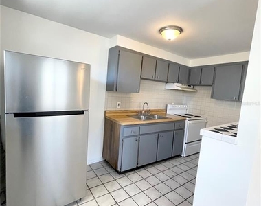 2916 North 16th Street - Photo Thumbnail 5