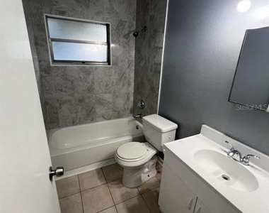 8301 N Alaska Street - Photo Thumbnail 11