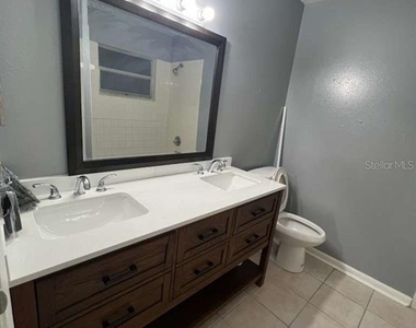 8301 N Alaska Street - Photo Thumbnail 5