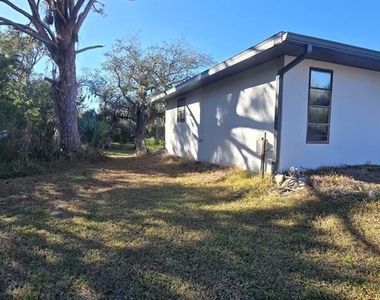 525 Altoona Street Nw - Photo Thumbnail 12