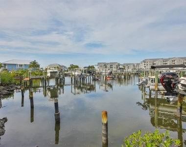 5567 Sea Forest Drive - Photo Thumbnail 29