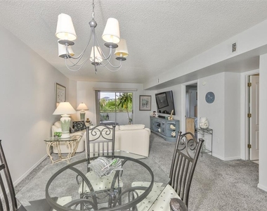 5567 Sea Forest Drive - Photo Thumbnail 11