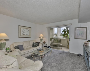 5567 Sea Forest Drive - Photo Thumbnail 6