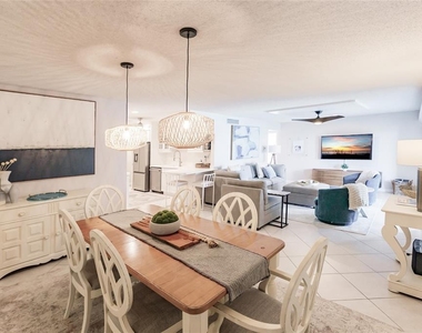 6018 W Peppertree Way - Photo Thumbnail 11