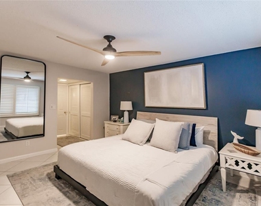 6018 W Peppertree Way - Photo Thumbnail 15