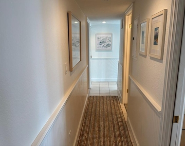 6039 E Peppertree Way - Photo Thumbnail 17