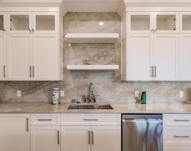 6042 W Peppertree Way - Photo Thumbnail 14