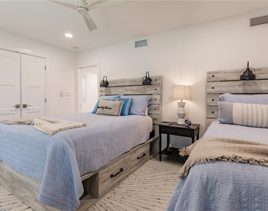 6042 W Peppertree Way - Photo Thumbnail 27