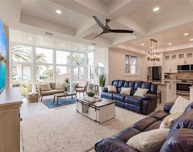 6042 W Peppertree Way - Photo Thumbnail 1