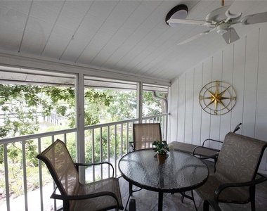 6061 E Peppertree Way - Photo Thumbnail 1