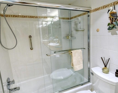 6047 E Peppertree Way - Photo Thumbnail 7