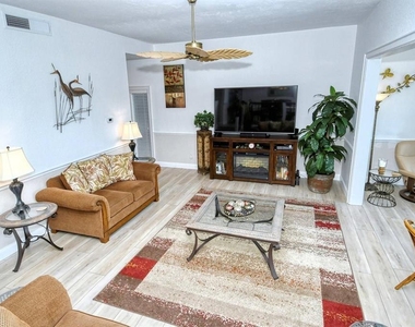 6047 E Peppertree Way - Photo Thumbnail 15
