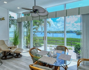 6047 E Peppertree Way - Photo Thumbnail 2