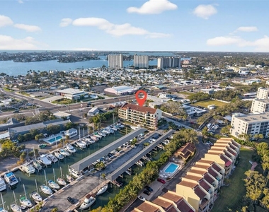 1750 Harbor Place S - Photo Thumbnail 21