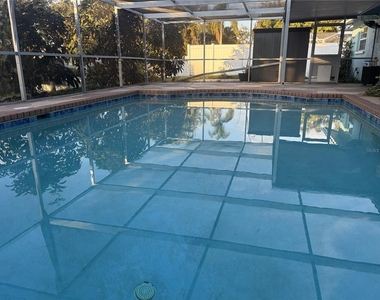 5784 Bay Pines Lakes Boulevard - Photo Thumbnail 9