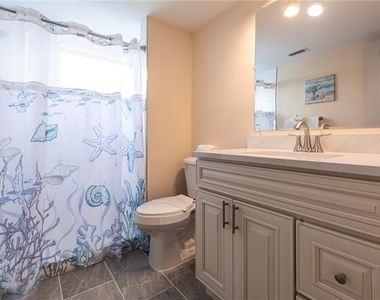 6020 Midnight Pass Road - Photo Thumbnail 10